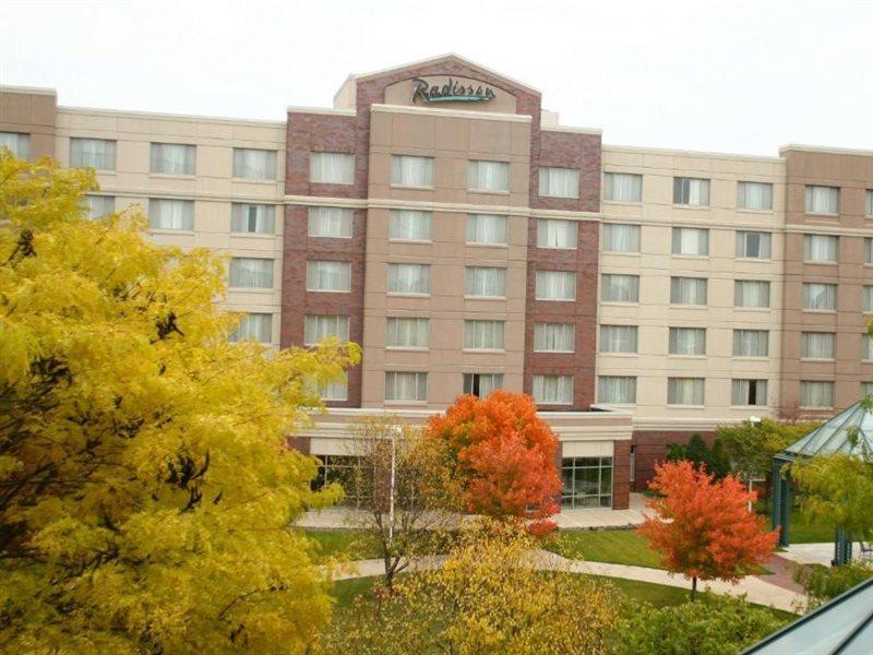 Готель Wyndham Moline On John Deere Commons Екстер'єр фото